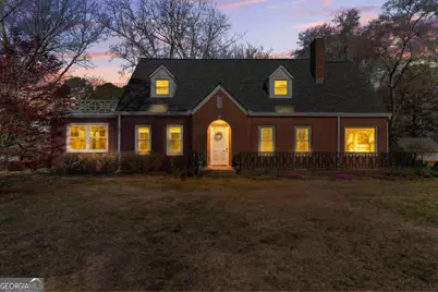 407 East College Street, Bowdon, GA 30108 - Photo 2
