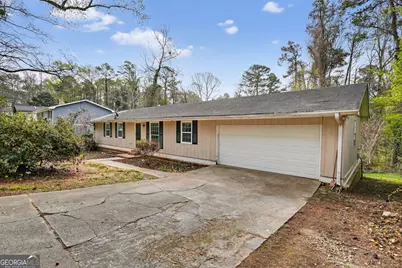 6925 Kimberland Gardens Lane, Lithonia, GA 30058 - Photo 2