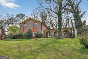 4491 Dorset Cir, Decatur, GA 30035 - Photo 2