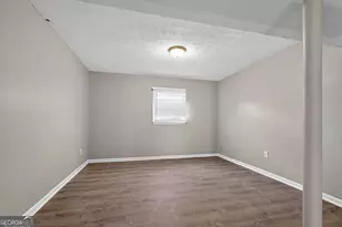 4491 Dorset Cir, Decatur, GA 30035 - Photo 16