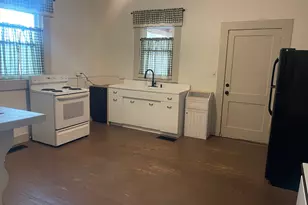 20 Ivy St, Porterdale, GA 30014 - Photo 4