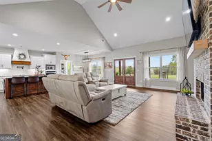 302 Willowood Rd, Lagrange, GA 30241 - Photo 16