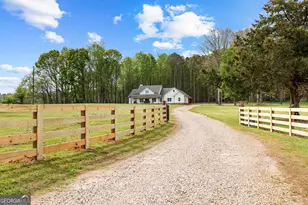 302 Willowood Rd, Lagrange, GA 30241 - Photo 2