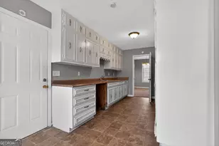 4706 Bexley Dr, Stone Mountain, GA 30083 - Photo 18