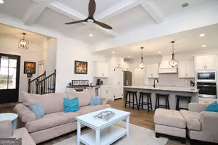 207 Old Holw Wy, Kathleen, GA 31047 - Photo 2