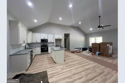 79 Gholston Extension, Comer, GA 30629 - Photo 4