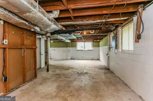 4133 Conley Cir, Conley, GA 30288 - Photo 18