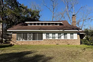 103 Grace Ave, Fitzgerald, GA 31750 - Photo 1