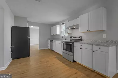 2124 Hairston Creek Parkway, Decatur, GA 30035 - Photo 4