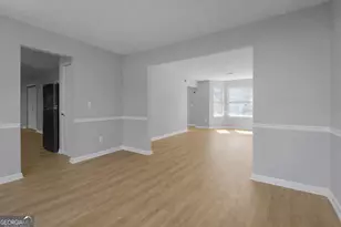 2124 Hairston Creek Pkwy, Decatur, GA 30035 - Photo 8