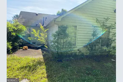 131 Waterford Way, Griffin, GA 30223 - Photo 2