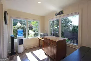 584 Cherokee St NE, Marietta, GA 30060 - Photo 16