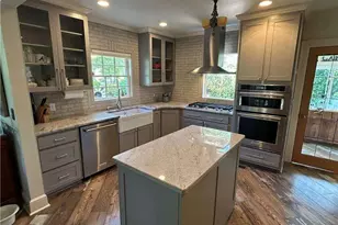 584 Cherokee St NE, Marietta, GA 30060 - Photo 4