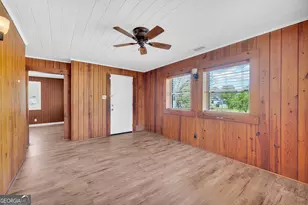 288 S Broad St, Toccoa, GA 30577 - Photo 16