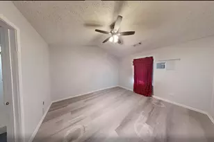 127 Tuscany Ln, Griffin, GA 30223 - Photo 10