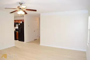 43 Churchill Park Dr, Newnan, GA 30263 - Photo 4