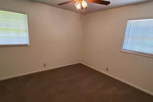 3989 Scott Dr, Forest Park, GA 30297 - Photo 2