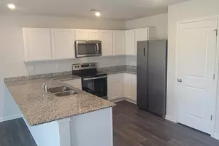 141 Dogwood Ln, Milner, GA 30257 - Photo 2