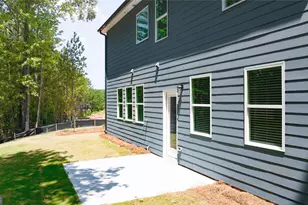 4004 Riverchess Ln, Atlanta, GA 30331 - Photo 16