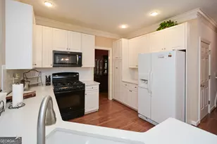 5008 Kendall Station NW, Acworth, GA 30102 - Photo 10