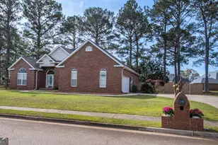 503 Victoria Cir, Warner Robins, GA 31088 - Photo 1