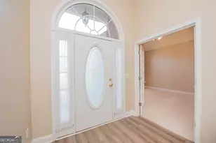 503 Victoria Cir, Warner Robins, GA 31088 - Photo 2