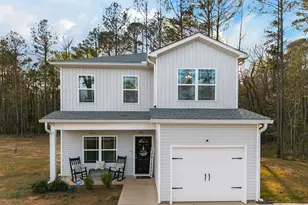 634 Grove St, Barnesville, GA 30204 - Photo 4