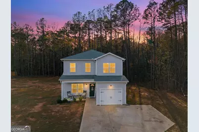 634 Grove Street, Barnesville, GA 30204 - Photo 2