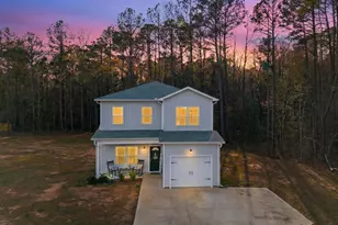 634 Grove St, Barnesville, GA 30204 - Photo 2