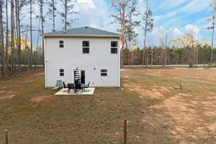 634 Grove St, Barnesville, GA 30204 - Photo 8