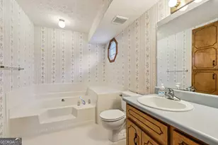 260 White Acres Dr, Stockbridge, GA 30281 - Photo 18