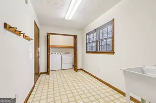 260 White Acres Dr, Stockbridge, GA 30281 - Photo 10