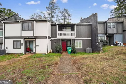 6071 Regent Manor, Lithonia, GA 30058 - Photo 1