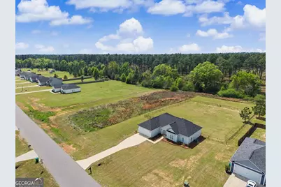 128 Scarlet Way, Leesburg, GA 31763 - Photo 4