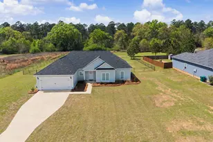 128 Scarlet Wy, Leesburg, GA 31763 - Photo 2