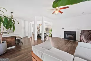 320 Blackwood Ln, Suwanee, GA 30024 - Photo 16