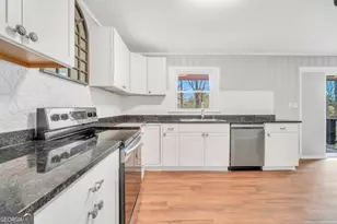 110 Meadow Ln Dr, Griffin, GA 30224 - Photo 12