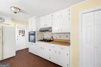 5735 Pine Brook Road, Sandy Springs, GA 30328 - Photo 8