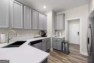 299 Woodlake Dr, Newnan, GA 30265 - Photo 14