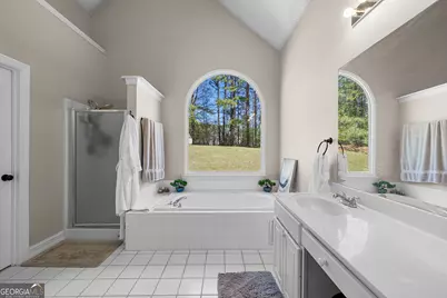 299 Woodlake Drive, Newnan, GA 30265 - Photo 24