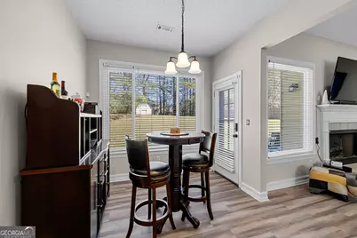 299 Woodlake Drive, Newnan, GA 30265 - Photo 12