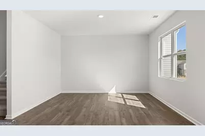 8180 Elkhorn Drive, Fairburn, GA 30213 - Photo 10