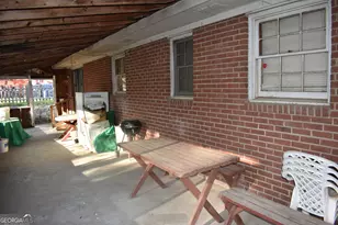 3197 Pennington Cir SW, Atlanta, GA 30354 - Photo 10