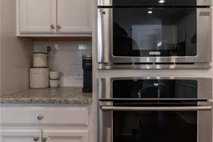 301 Cochin Dr, Woodstock, GA 30188 - Photo 12