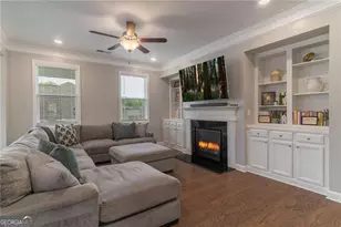 301 Cochin Dr, Woodstock, GA 30188 - Photo 2