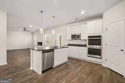 318 W Sandy Creek Drive, Covington, GA 30014 - Photo 20