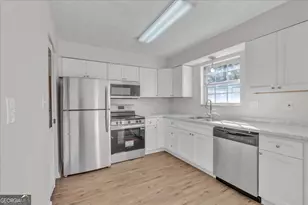 2613 Stratford Ln, Morrow, GA 30260 - Photo 12