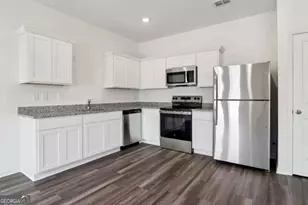 3010 Osier Cir, Douglasville, GA 30135 - Photo 6