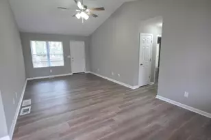 274 Chesterton Dr, Athens, GA 30607 - Photo 2