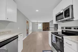 348 Knottywood Dr, Lavonia, GA 30553 - Photo 16